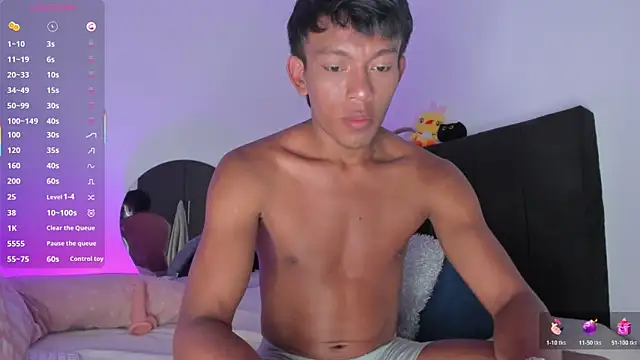 santinaughty online show from 17, 3, 2026