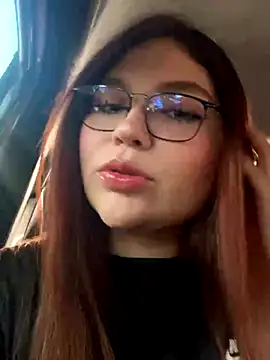 Snapshot of RosieRider_ chatting on 15, 12, 2025 RosieRider online show from 15, 12, 2025