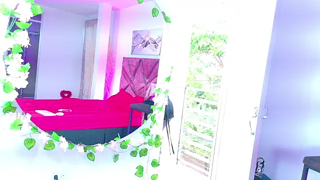 ZahhyGrey online show from 4, 4, 2026