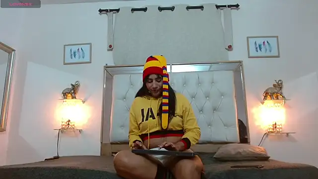 dr jolie  online show from 15, 12, 2025