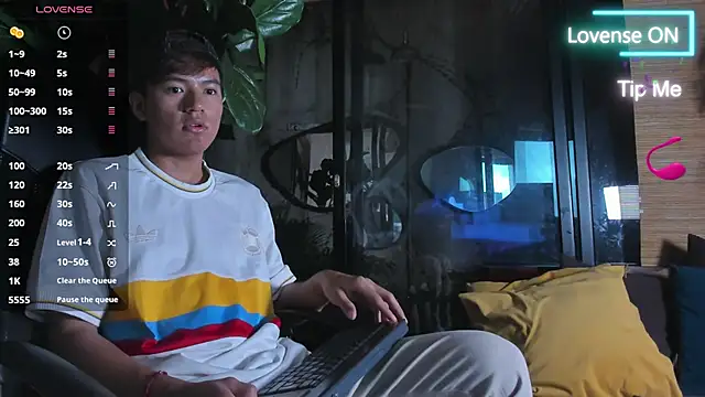 isaac grimm online show from 28, 3, 2026