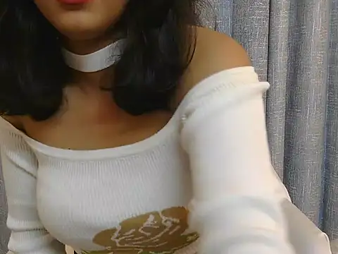 Snapshot of Piyyuu chatting on 13, 12, 2025 Piyyuu online show from 13, 12, 2025