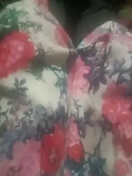 Snapshot of qeen3321 chatting on 29, 11, 2025 qeen3321 online show from 29, 11, 2025