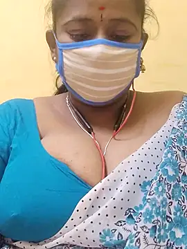 Snapshot of Thanmaya22 chatting on 19, 12, 2025 Thanmaya22 online show from 19, 12, 2025