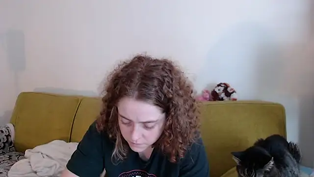 Snapshot of DeliaBlew chatting on 24, 5, 2026 DeliaBlew online show from 24, 5, 2026