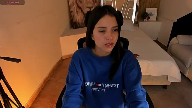 Cherrybombs  online show from 7, 4, 2026