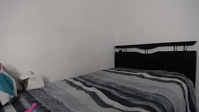 Snapshot of nohemyDream chatting on 16, 12, 2025 nohemyDream online show from 16, 12, 2025