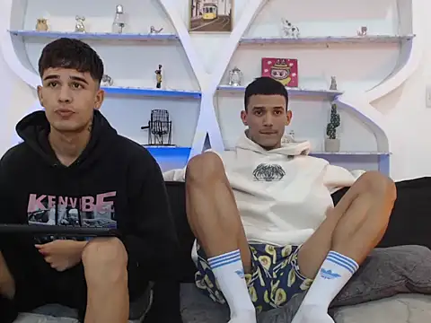 Snapshot of BIG_COCKS chatting on 3, 12, 2025 BIG COCKS online show from 3, 12, 2025