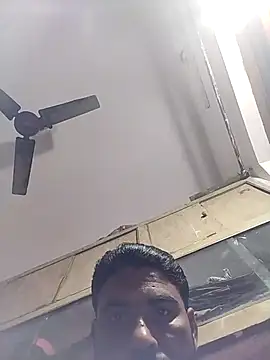 Snapshot of mast_boy chatting on 4, 12, 2025 mast boy online show from 4, 12, 2025