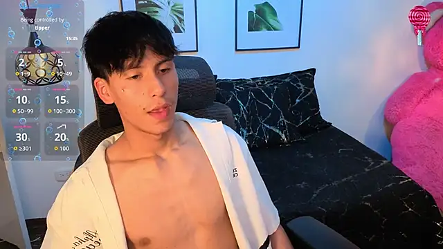 Snapshot of atlasvg chatting on 4, 12, 2025 atlasvg online show from 4, 12, 2025