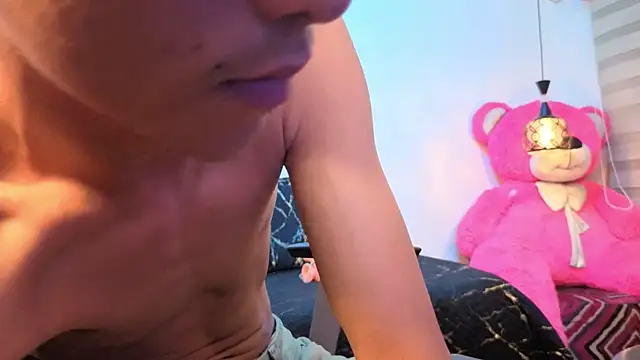 Snapshot of atlasvg chatting on 5, 12, 2025 atlasvg online show from 5, 12, 2025