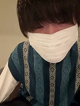 Snapshot of huto_0513 chatting on 14, 12, 2025 huto 0513 online show from 14, 12, 2025