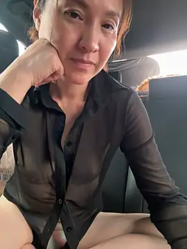 A-ZJunn online show from 7, 7, 2026