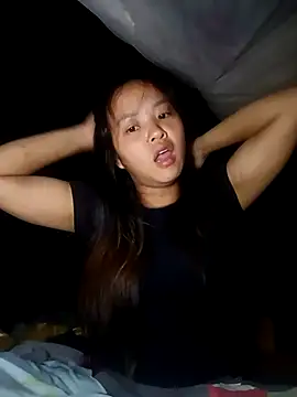 Snapshot of Pretty-haert chatting on 4, 12, 2025 Pretty-haert online show from 4, 12, 2025