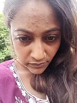 Snapshot of dusky_diva_d chatting on 4, 8, 2026 dusky diva d online show from 4, 8, 2026