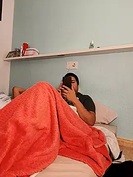 Snapshot of Luna_Leroy chatting on 2, 12, 2025 Luna Leroy online show from 2, 12, 2025