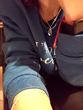 gatitachula93 online show from 18, 3, 2026