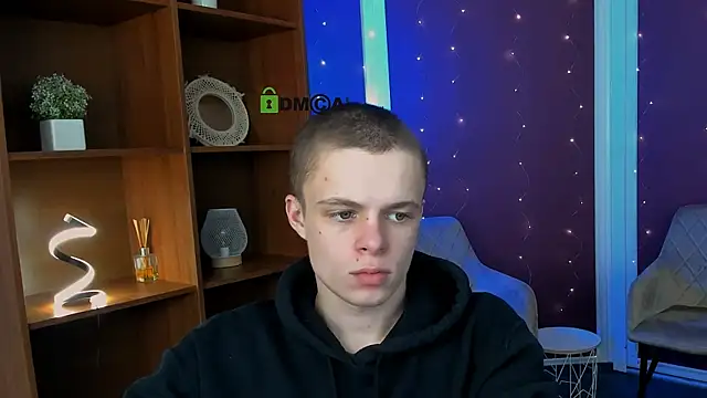 Snapshot of veldi_to chatting on 15, 12, 2025 veldi to online show from 15, 12, 2025