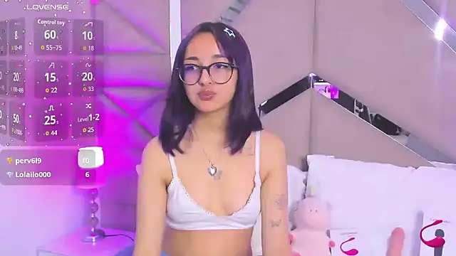 Snapshot of Dreammy_Kitty chatting on 15, 12, 2025 Dreammy Kitty online show from 15, 12, 2025