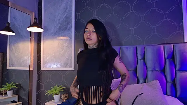 Snapshot of HannyJones chatting on 1, 12, 2025 HannyJones online show from 1, 12, 2025