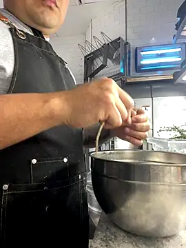 Samcan3 online show from 3, 12, 2025