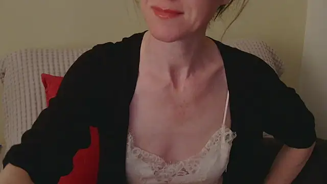 Snapshot of AuroraAG chatting on 29, 4, 2026 AuroraAG online show from 29, 4, 2026