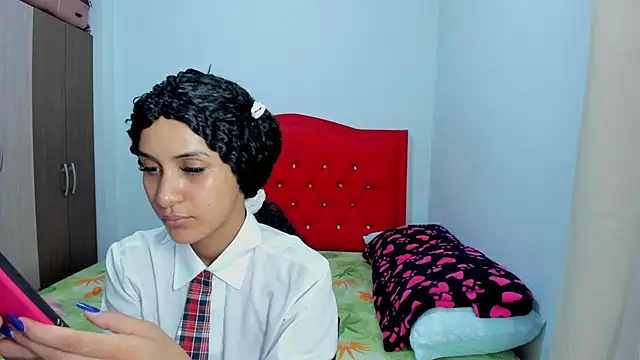 Samantha luv  online show from 15, 3, 2026