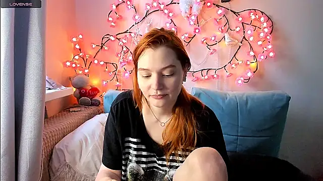 Snapshot of Ungoliant_Kiss chatting on 25, 6, 2026 Ungoliant Kiss online show from 25, 6, 2026