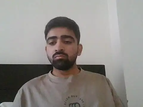 Snapshot of Jahaan2243 chatting on 14, 12, 2025 Jahaan2243 online show from 14, 12, 2025