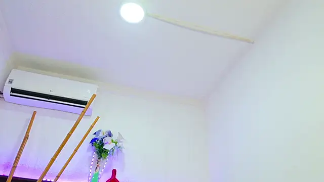 azaria w online show from 17, 1, 2026