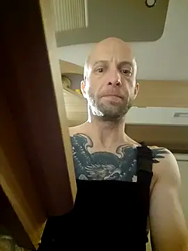 Snapshot of scotbhoyscott chatting on 3, 12, 2025 scotbhoyscott online show from 3, 12, 2025