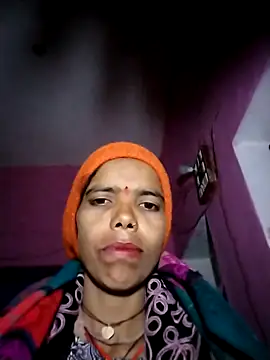 Snapshot of Chetna_sharma chatting on 13, 12, 2025 Chetna sharma online show from 13, 12, 2025