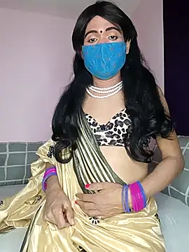 Lovely Ladyboy star online show from 15, 12, 2025