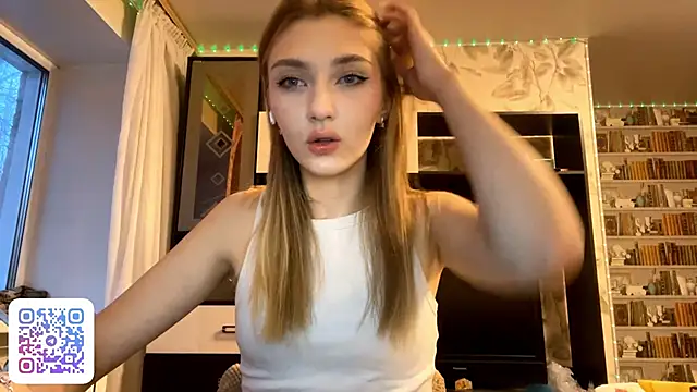 Snapshot of AveryBerkson chatting on 2, 12, 2025 AveryBerkson online show from 2, 12, 2025