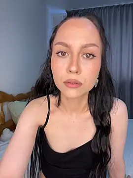 MonicaMercer online show from 8, 4, 2026