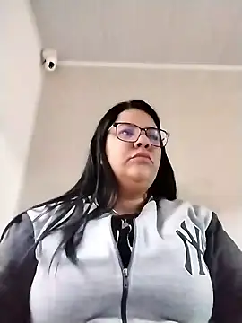 Carameloswing1 online show from 7, 1, 2026