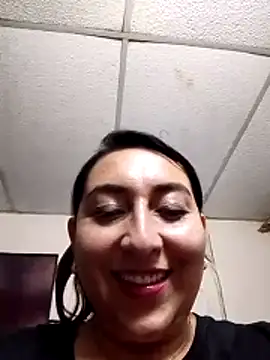 Valeria montana  online show from 19, 3, 2026