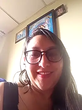 Valeria montana  online show from 19, 4, 2026