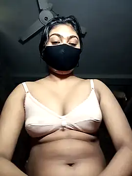 naughtygirl96 online show from 3, 12, 2025