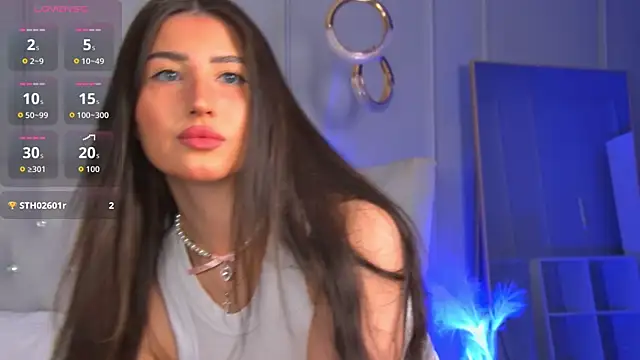 LisaDeviss online show from 18, 4, 2026