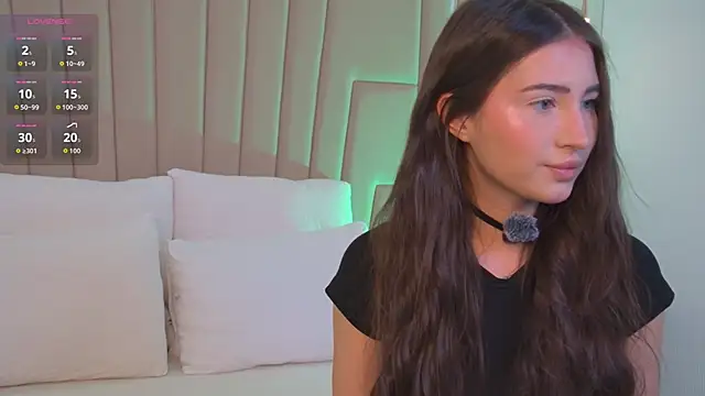 Snapshot of LisaDeviss chatting on 28, 6, 2026 LisaDeviss online show from 28, 6, 2026