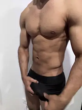 Snapshot of BrunoHot_ chatting on 13, 12, 2025 BrunoHot online show from 13, 12, 2025