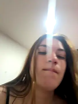 Snapshot of AlaiaSweet__ chatting on 15, 12, 2025 AlaiaSweet online show from 15, 12, 2025