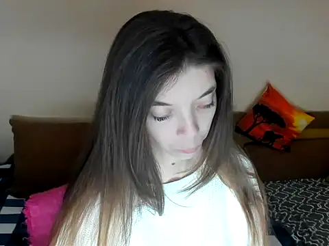 Snapshot of LikaAliston chatting on 14, 2, 2026 LikaAliston online show from 14, 2, 2026