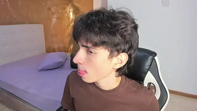 CONNOR STONNE  online show from 8, 3, 2026