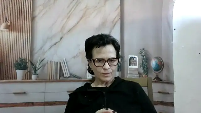 Snapshot of Luna-Hot0802 chatting on 17, 6, 2026 Luna-Hot0802 online show from 17, 6, 2026