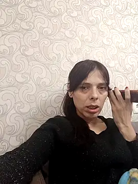 Snapshot of AnnaKissMee chatting on 4, 12, 2025 AnnaKissMee online show from 4, 12, 2025