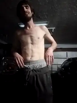 bigjohnson2914 online show from 4, 4, 2026