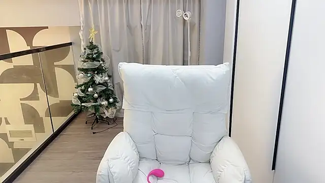 Star-XinX online show from 11, 4, 2026