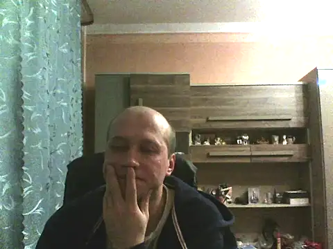 Snapshot of Egorij83 chatting on 5, 12, 2025 Egorij83 online show from 5, 12, 2025